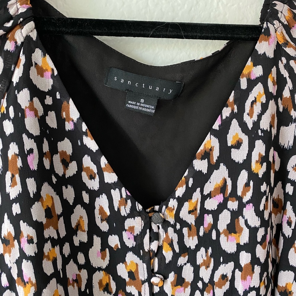 Super Cute Long Sleeve Sanctuary Top Size Small Rarely Worn - Picture 4 of 4